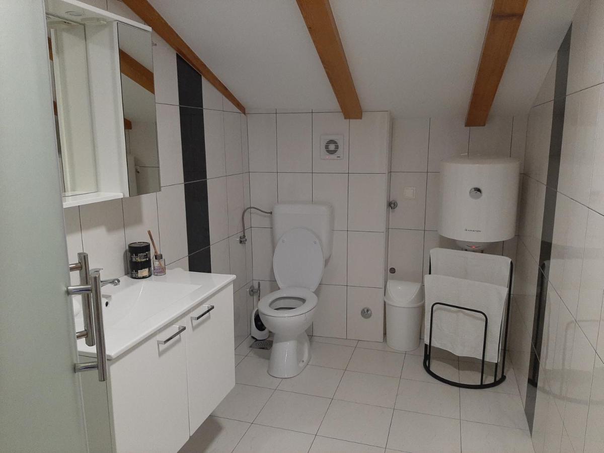 Apartmani Amra Novi Vinodolski Exteriér fotografie