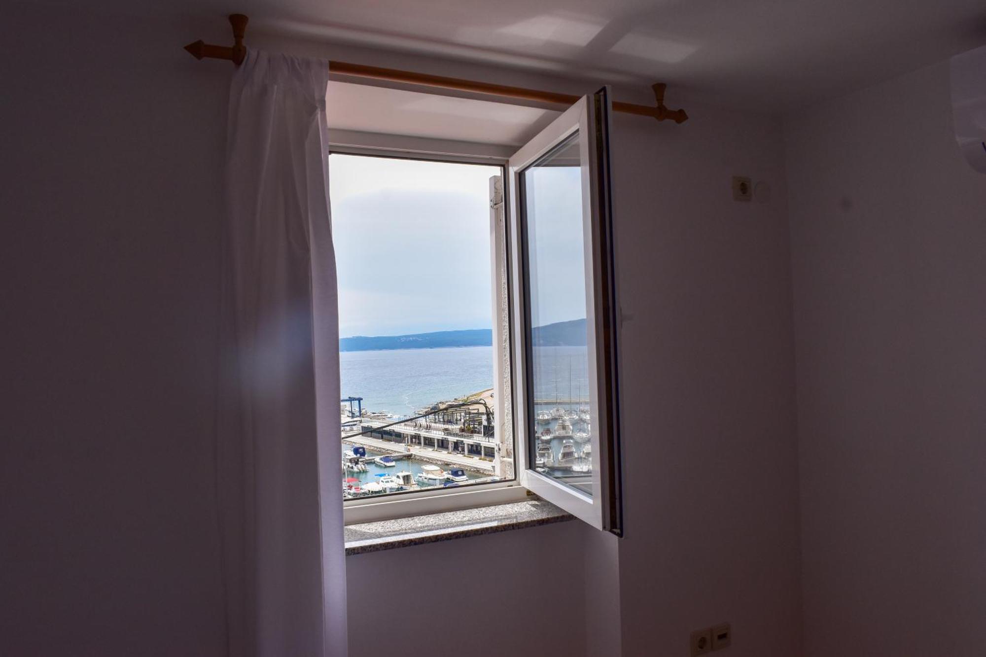 Apartmani Amra Novi Vinodolski Exteriér fotografie