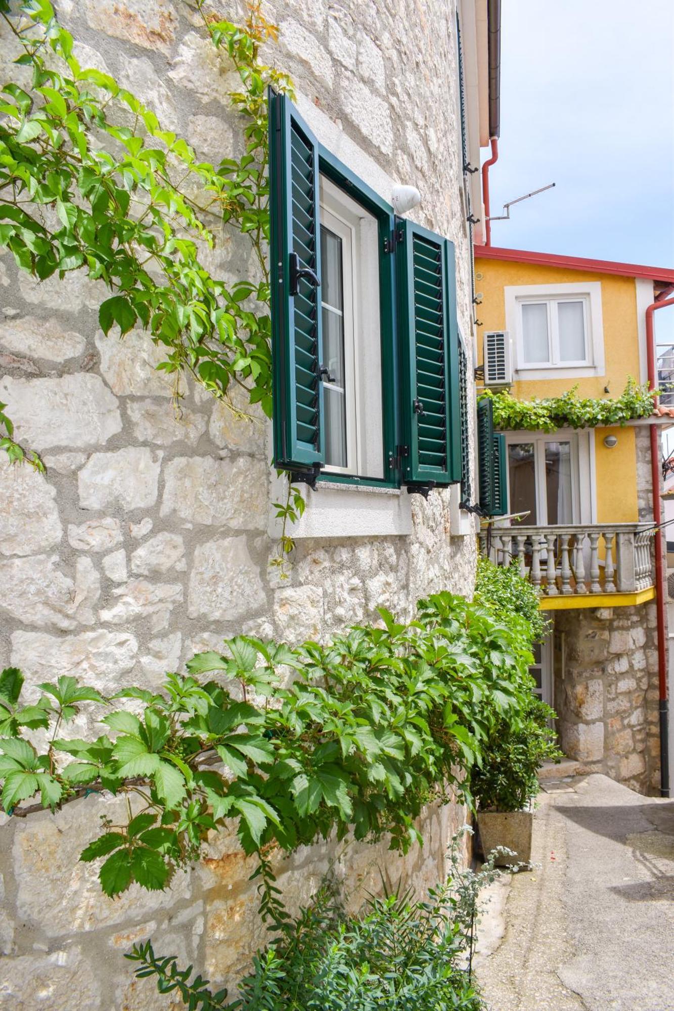Apartmani Amra Novi Vinodolski Exteriér fotografie